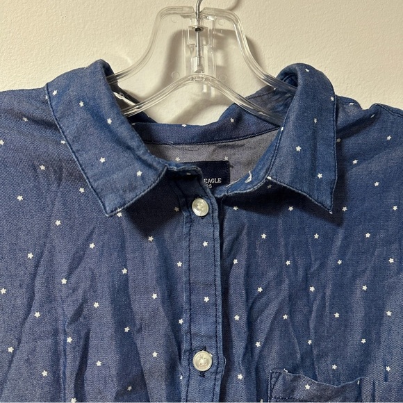 American Eagle Blue Lyocell Star Print Button Up Shirt Women’s Size Large Top - Picture 4 of 10